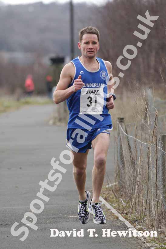 Michael Barker (Sunderland) senior mens Elswick Road Relays.